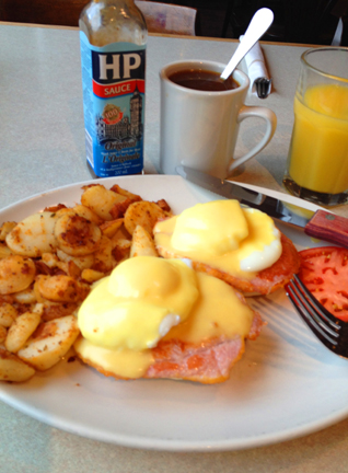 eggs benedict
